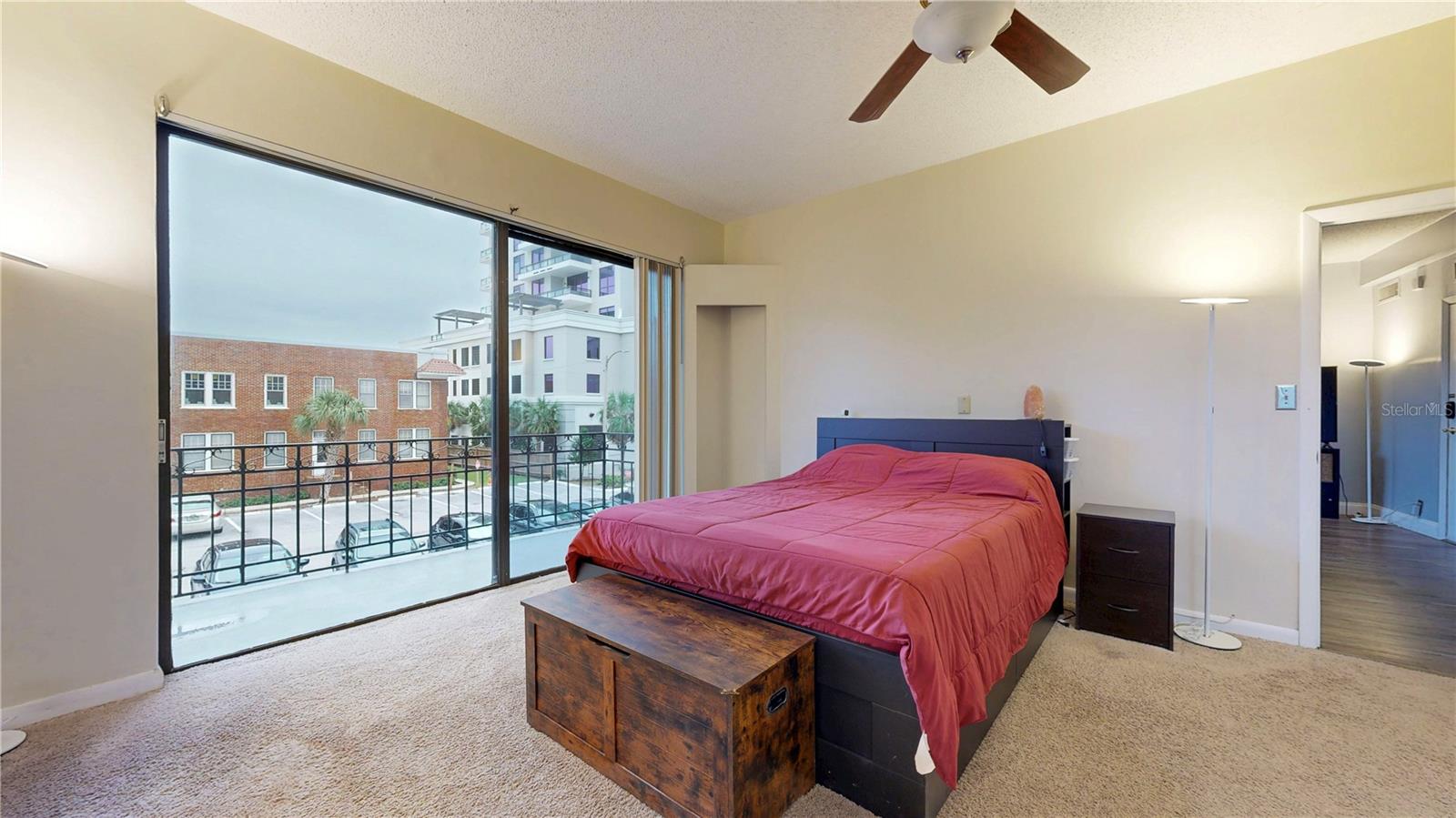 BAYSHORE ROYAL CONDO - Residential