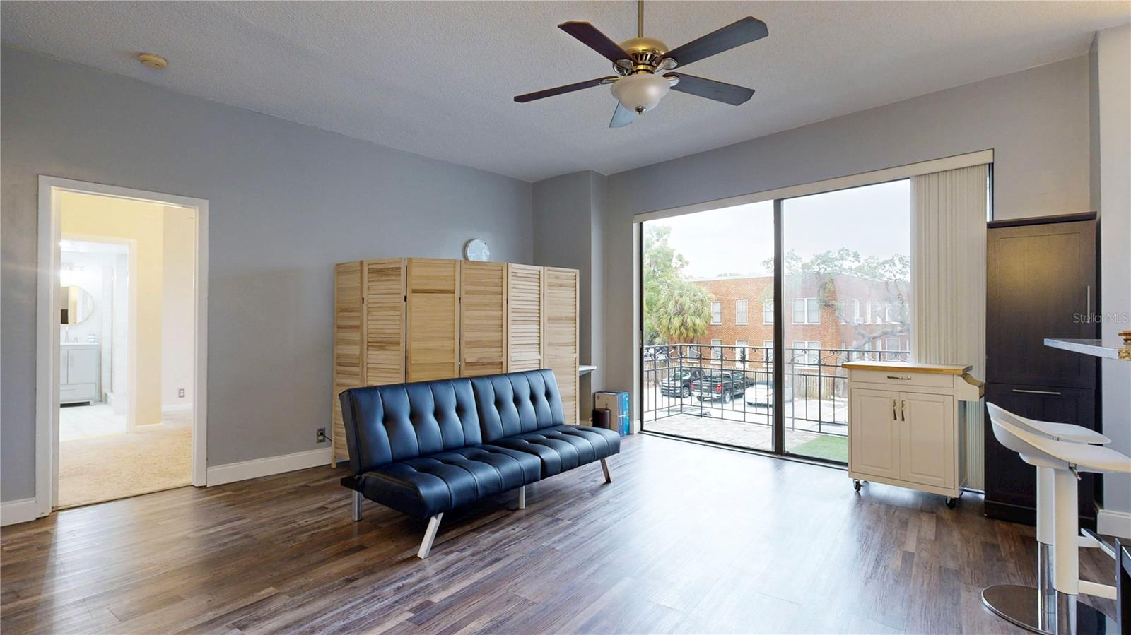 2109 BAYSHORE BOULEVARD 205