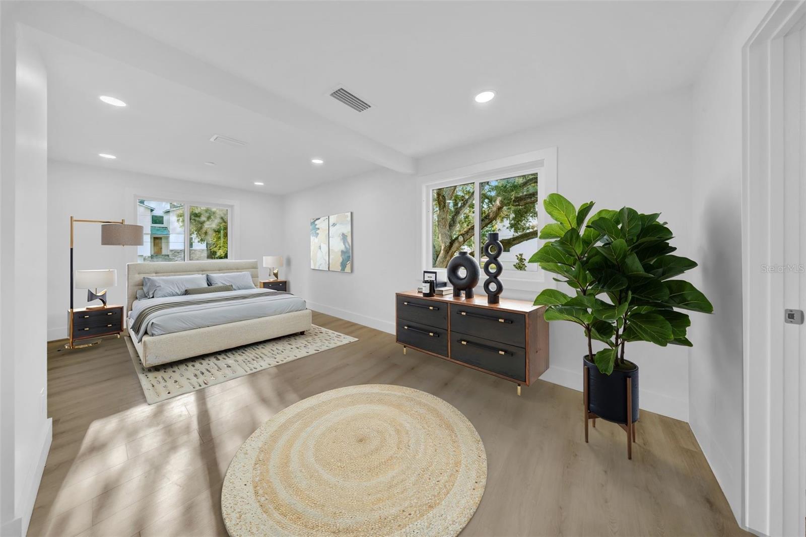 HENDERSON BEACH - Residential