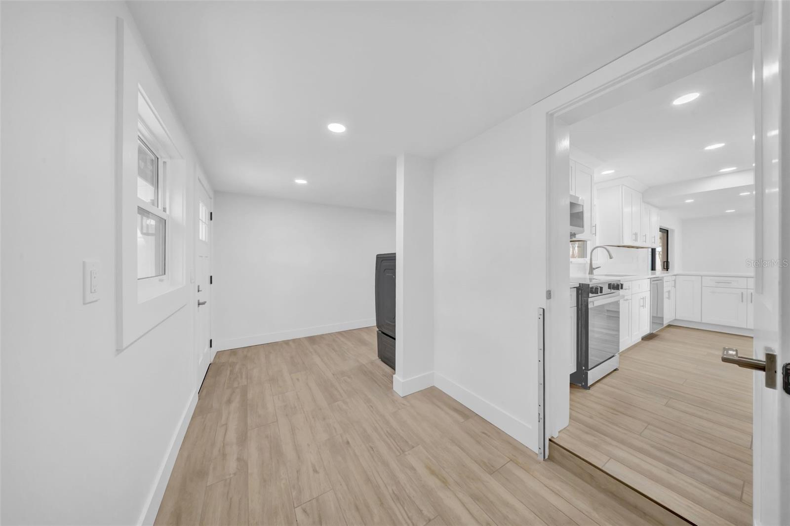 HENDERSON BEACH - Residential