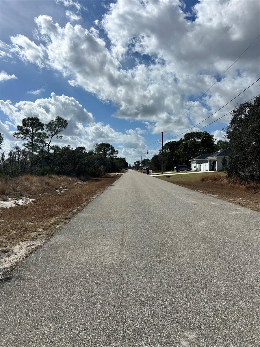 SEBRING COUNTRY EST SEC 03 - Land