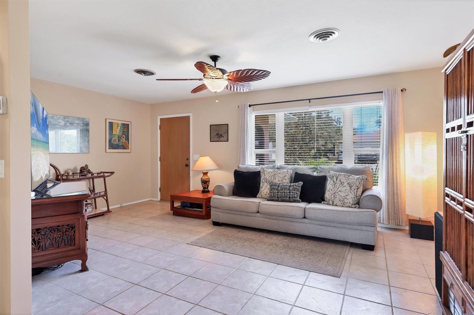 970 FLAMINGO ROAD