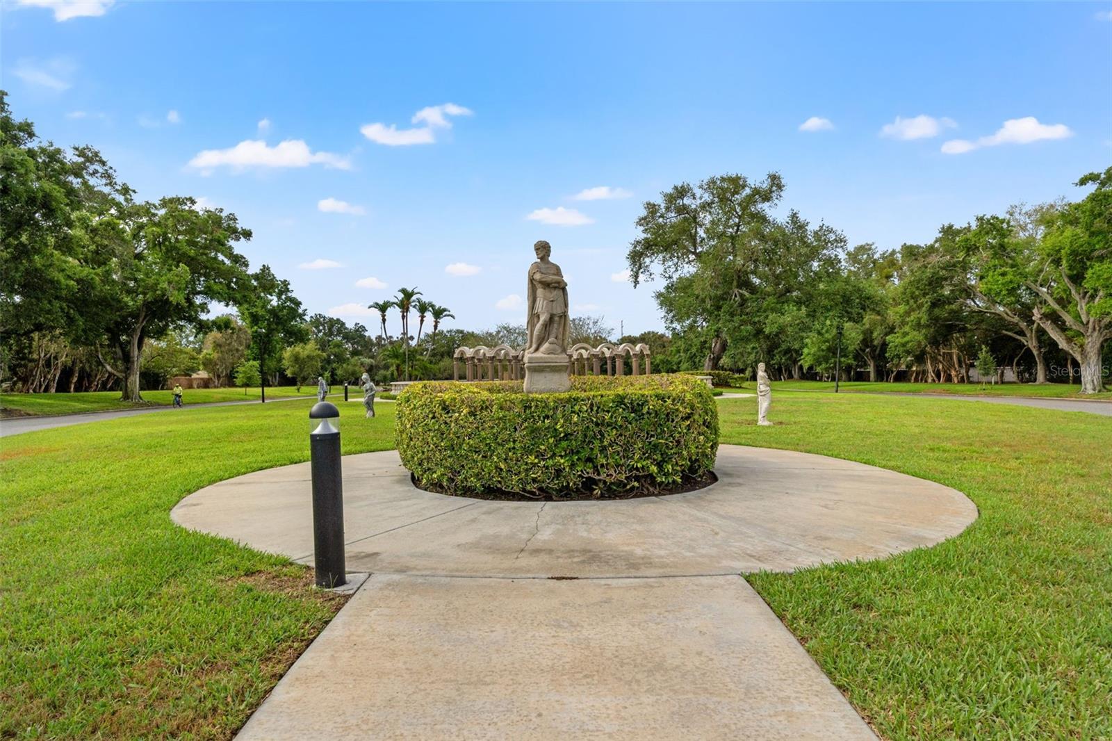 ON TOP OF THE WORLD - Residential