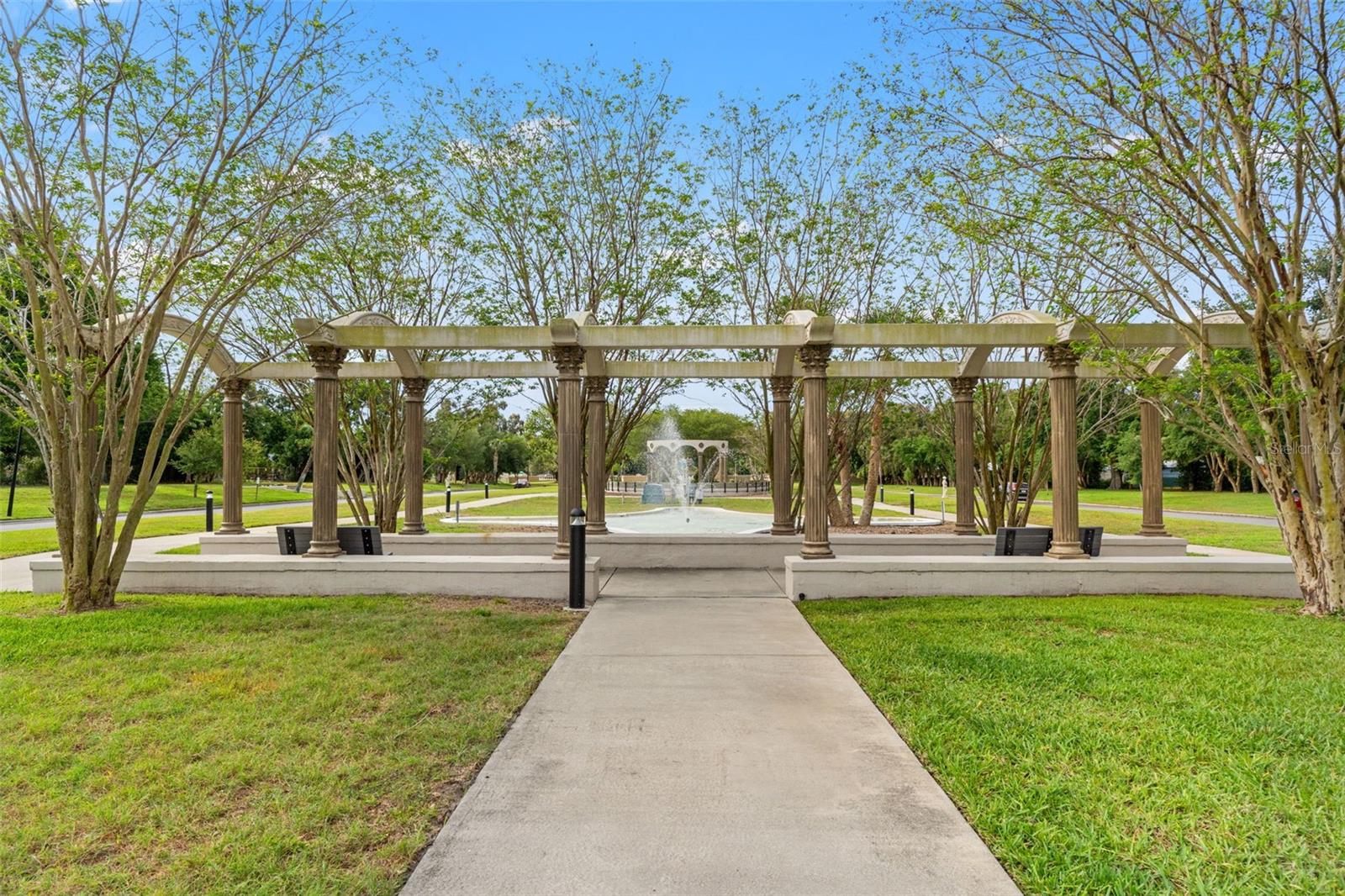 ON TOP OF THE WORLD - Residential