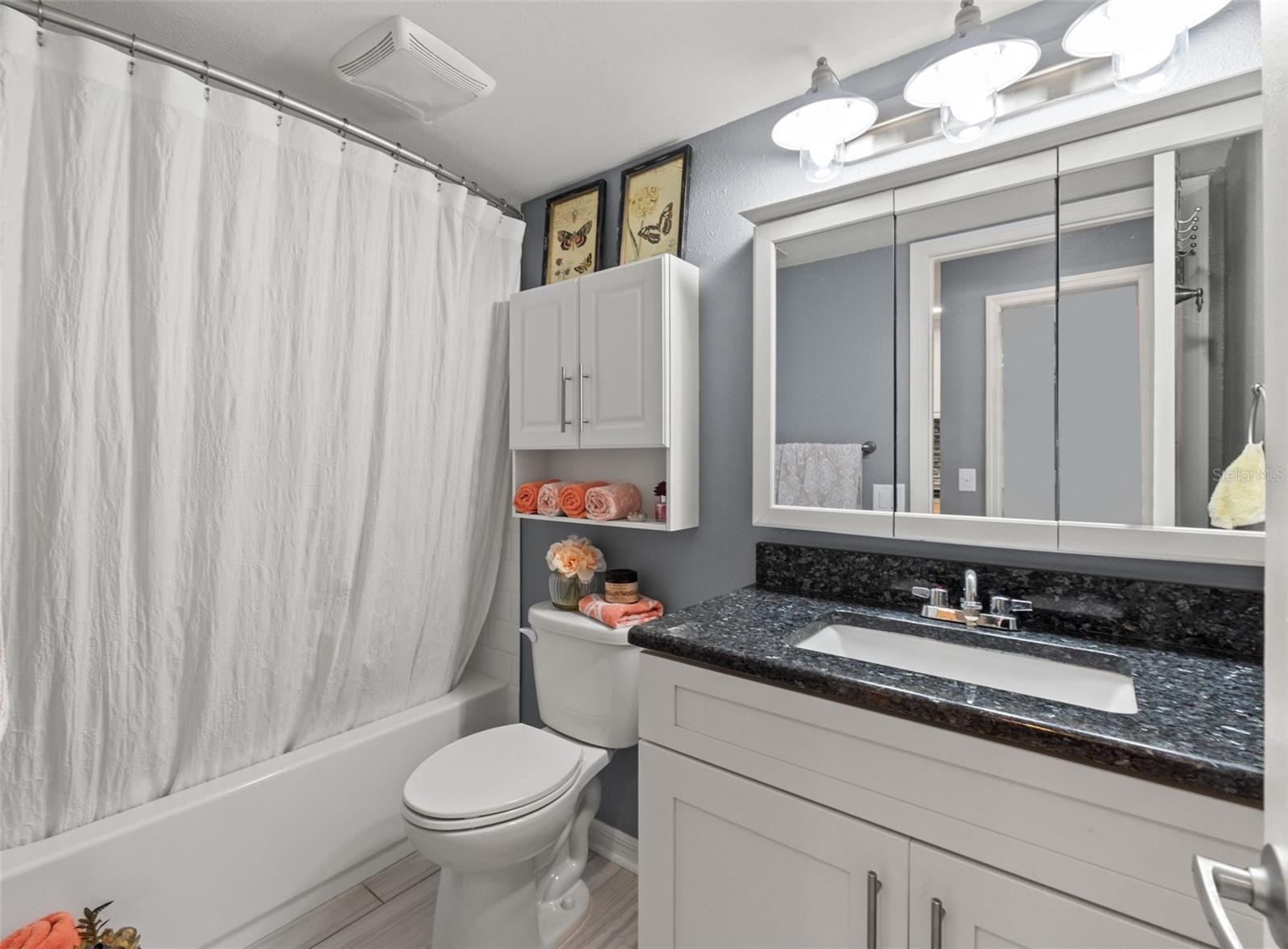 ON TOP OF THE WORLD - Residential