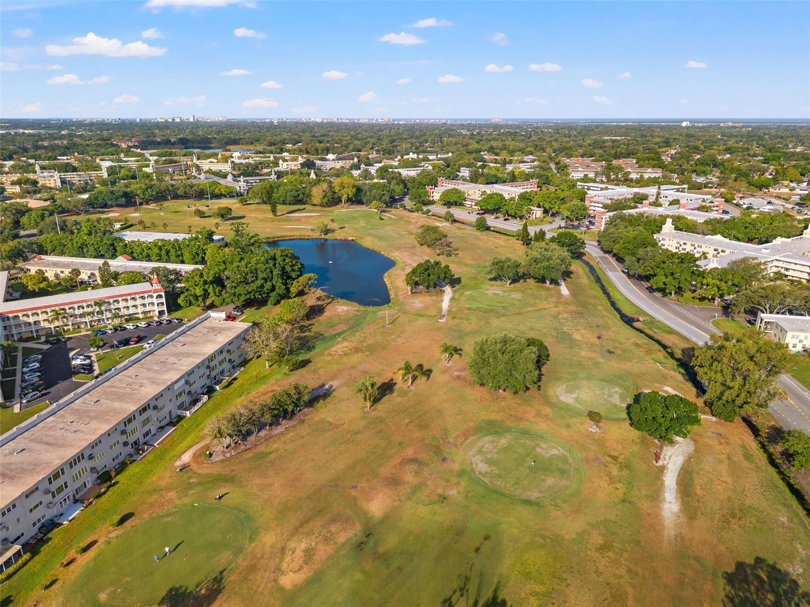 ON TOP OF THE WORLD - Residential