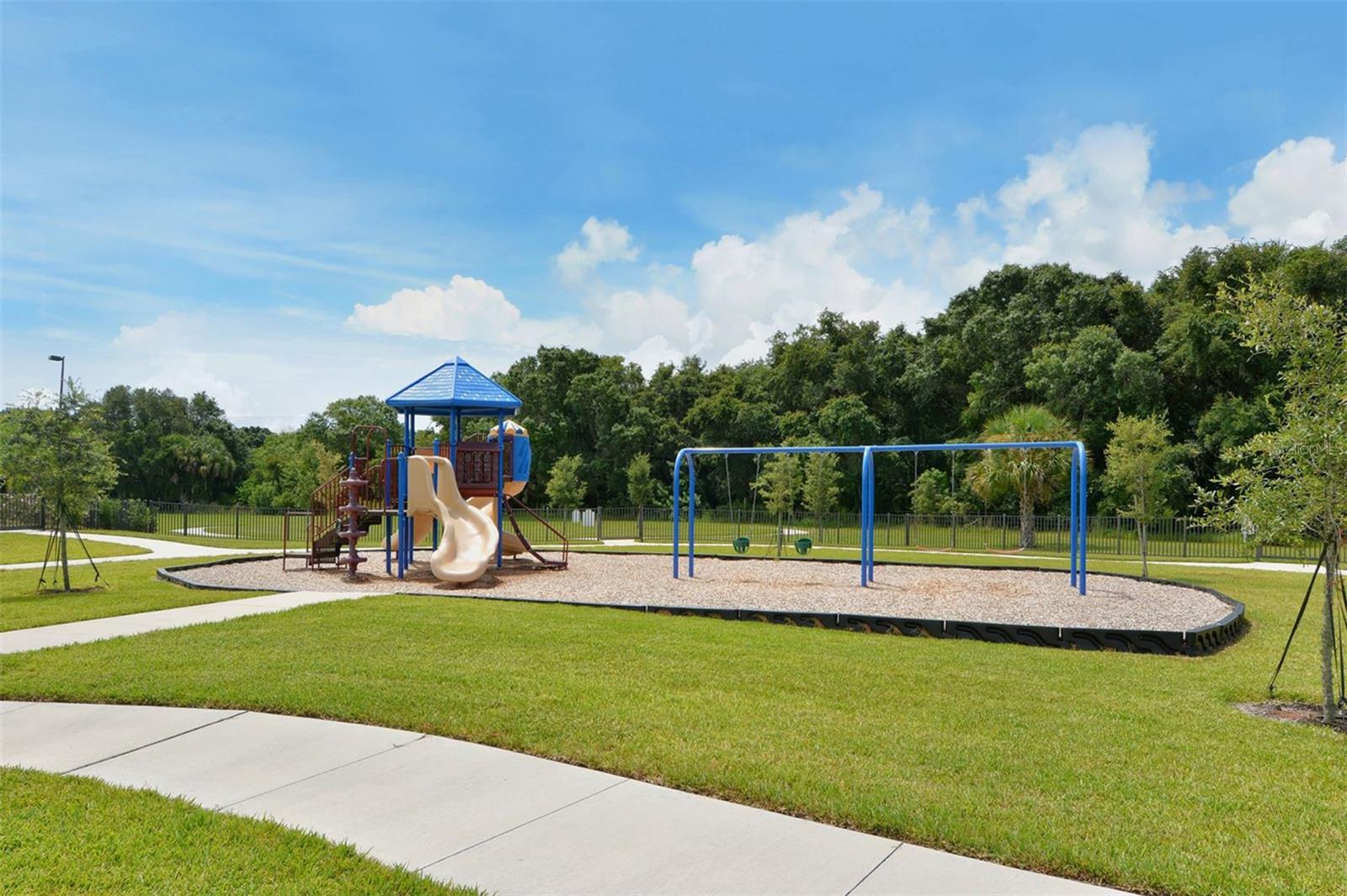 GREYHAWK LANDING WEST PH IV-B - Residential Lease