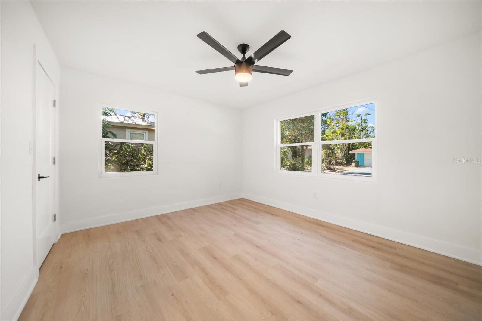 SUNSET TERRACE - Residential