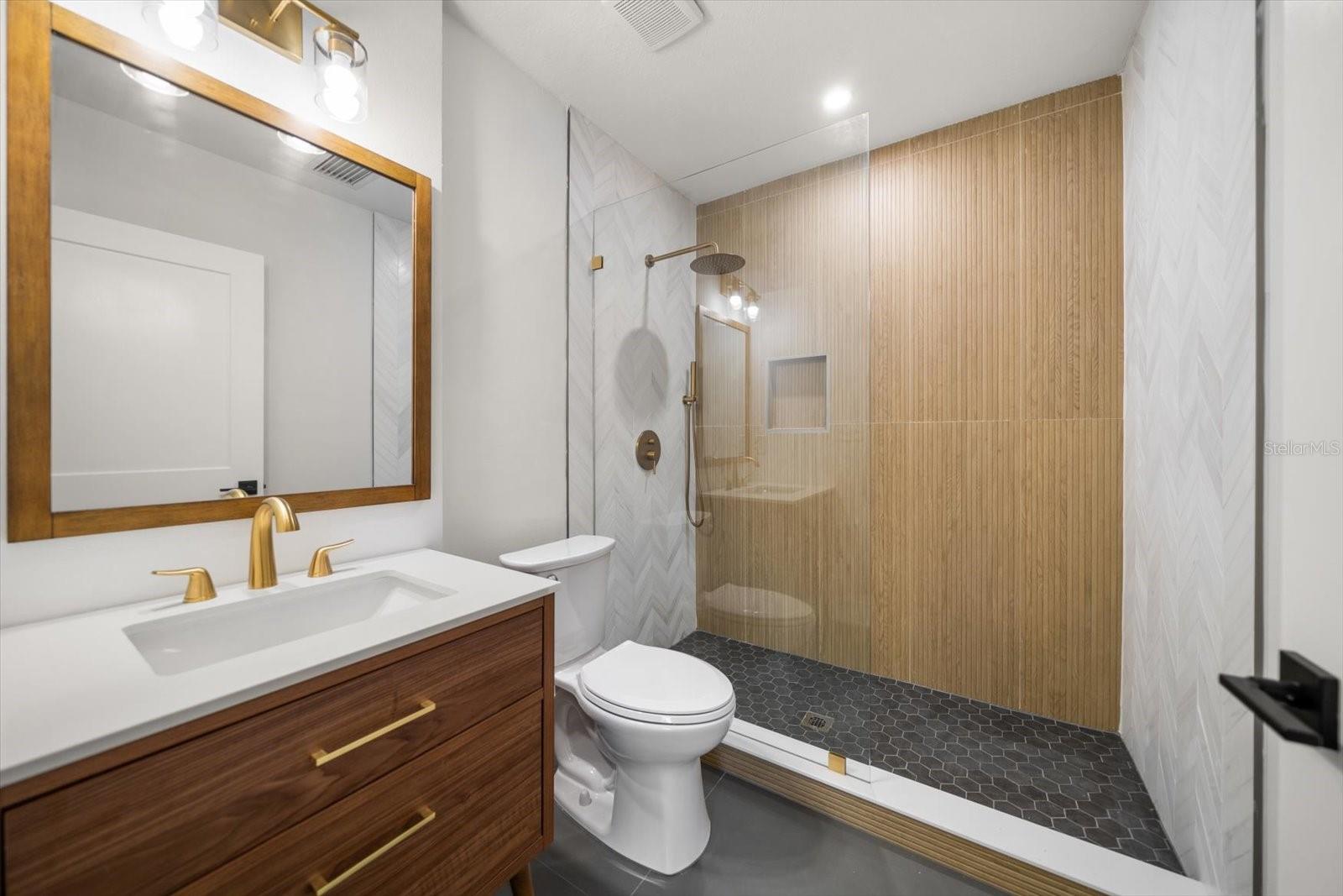 SUNSET TERRACE - Residential