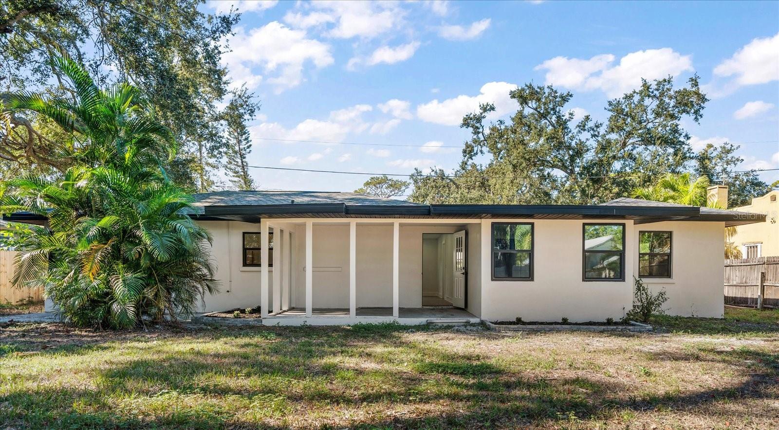 SUNSET TERRACE - Residential