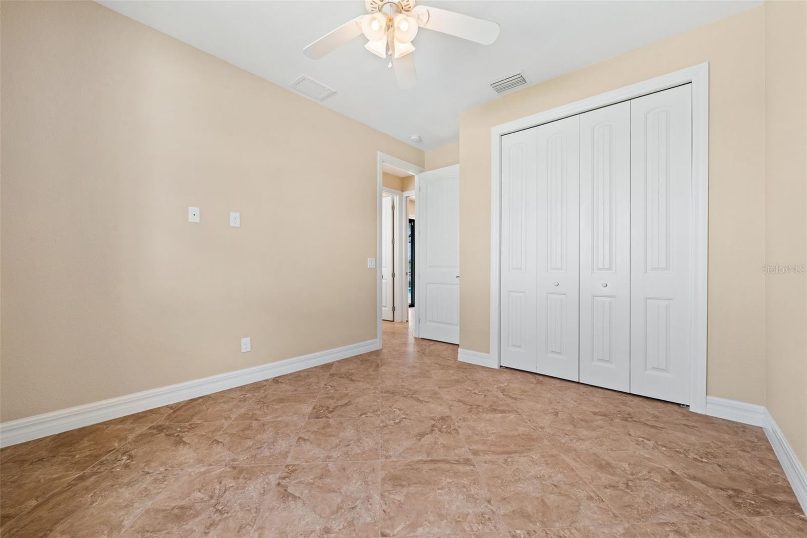 CHARLOTTE SEC 93 - Residential