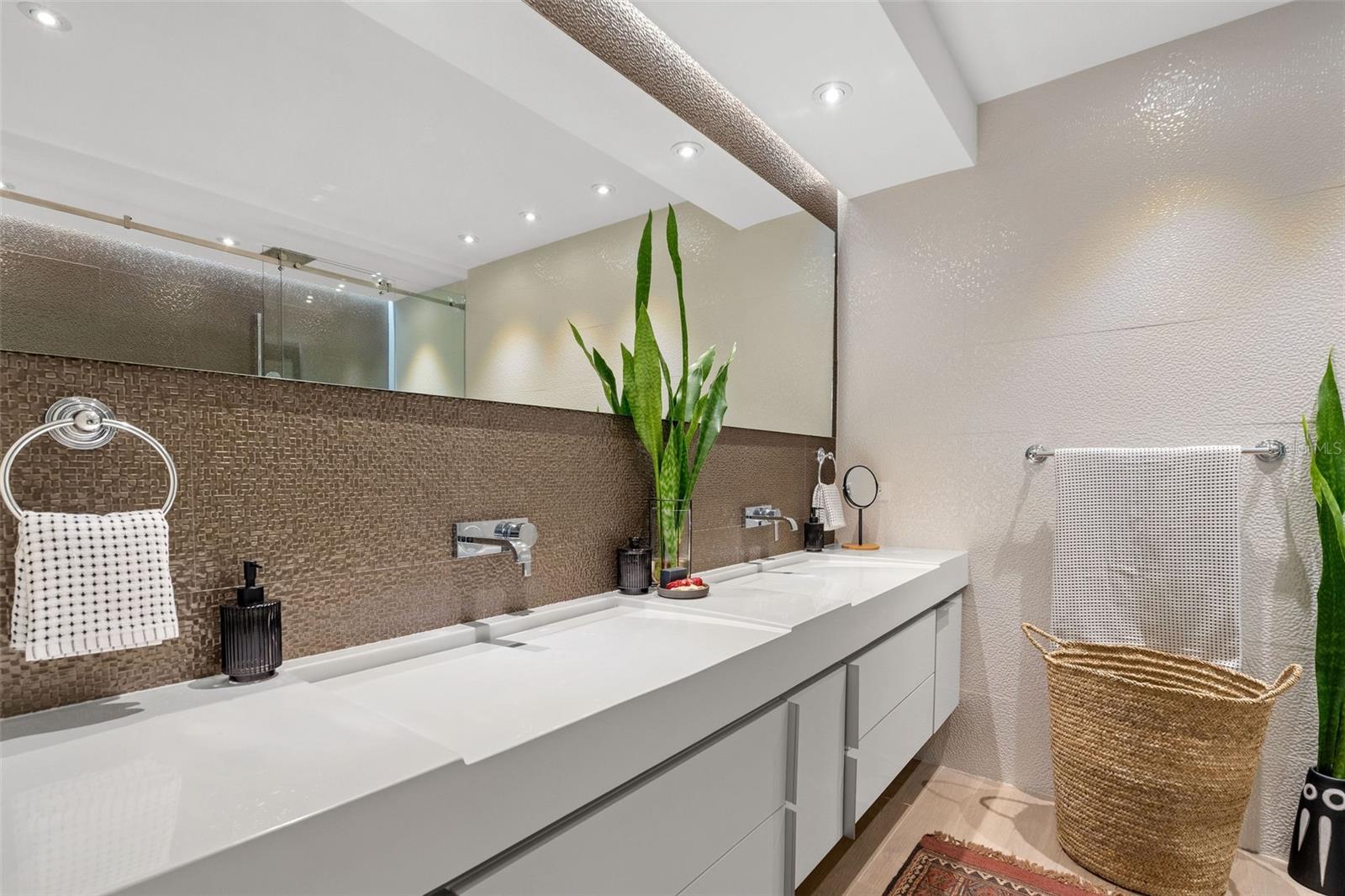 ACQUAMARINA - Residential