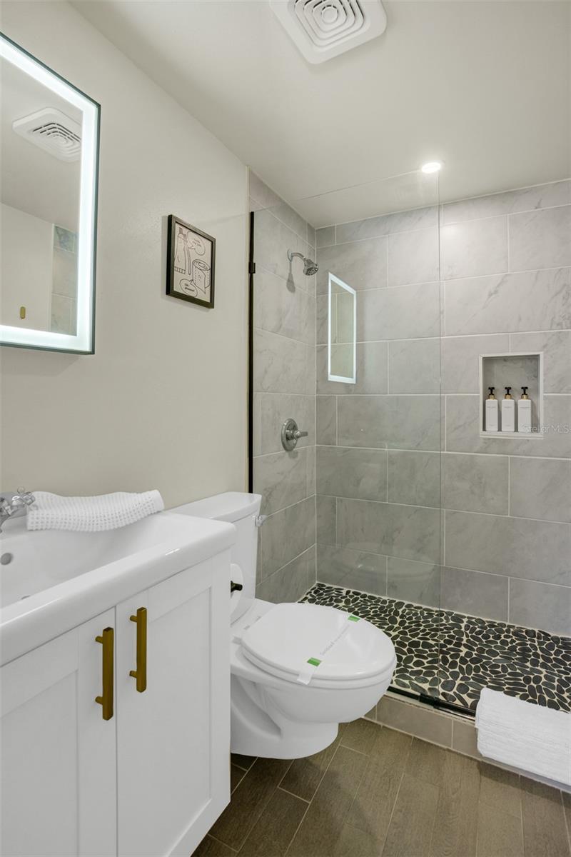 VACATION VILLAGE CONDO - Residential