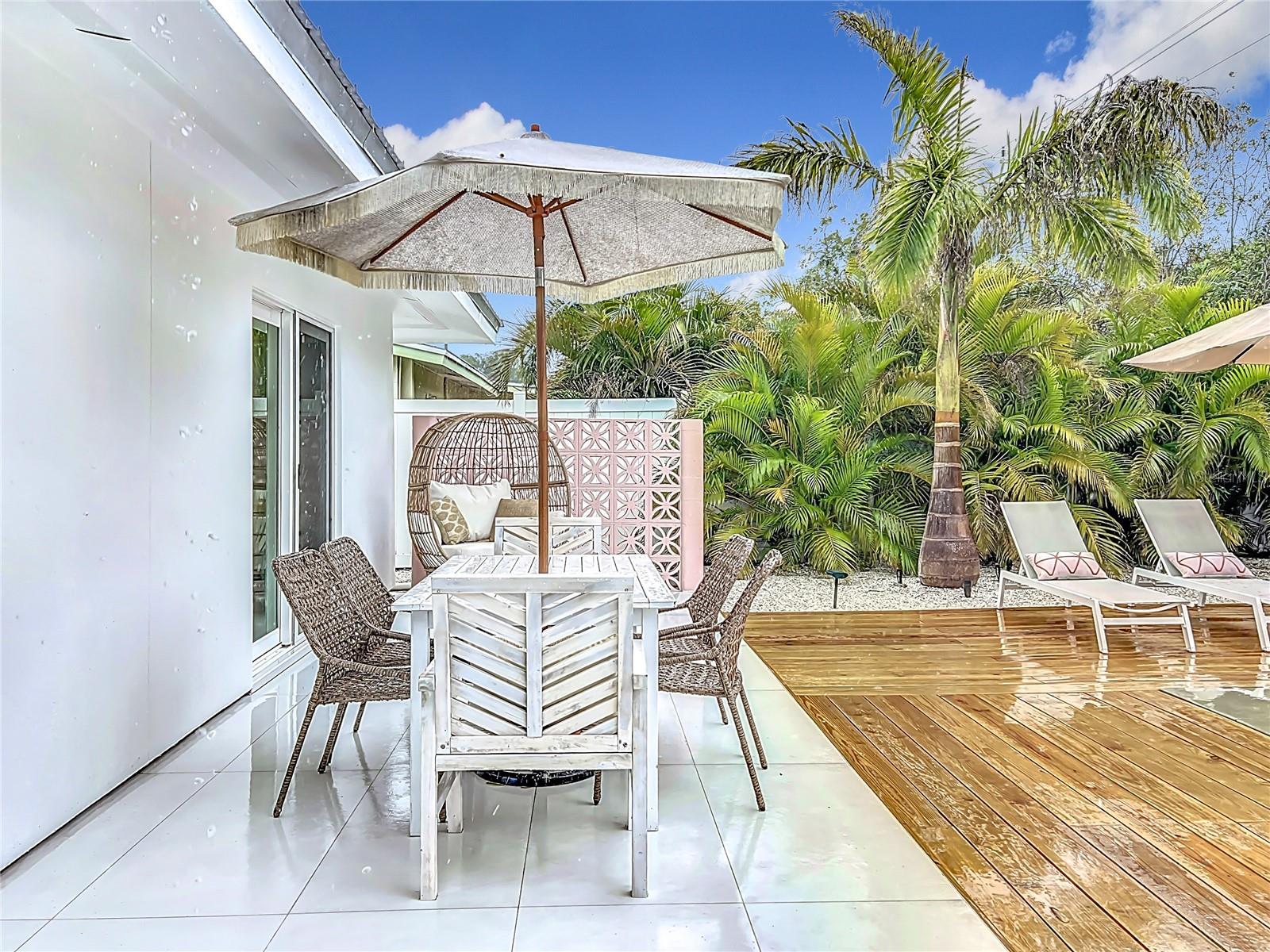 SOUTH GATE - Residential