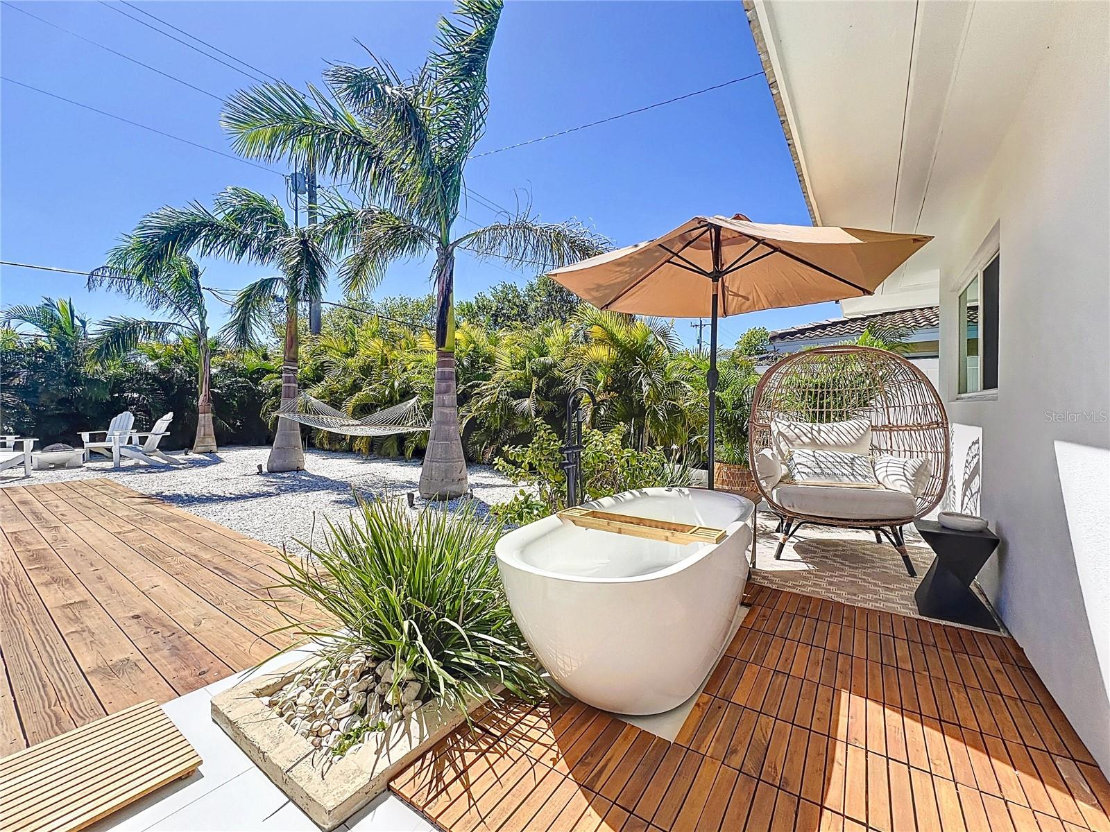 SOUTH GATE - Residential