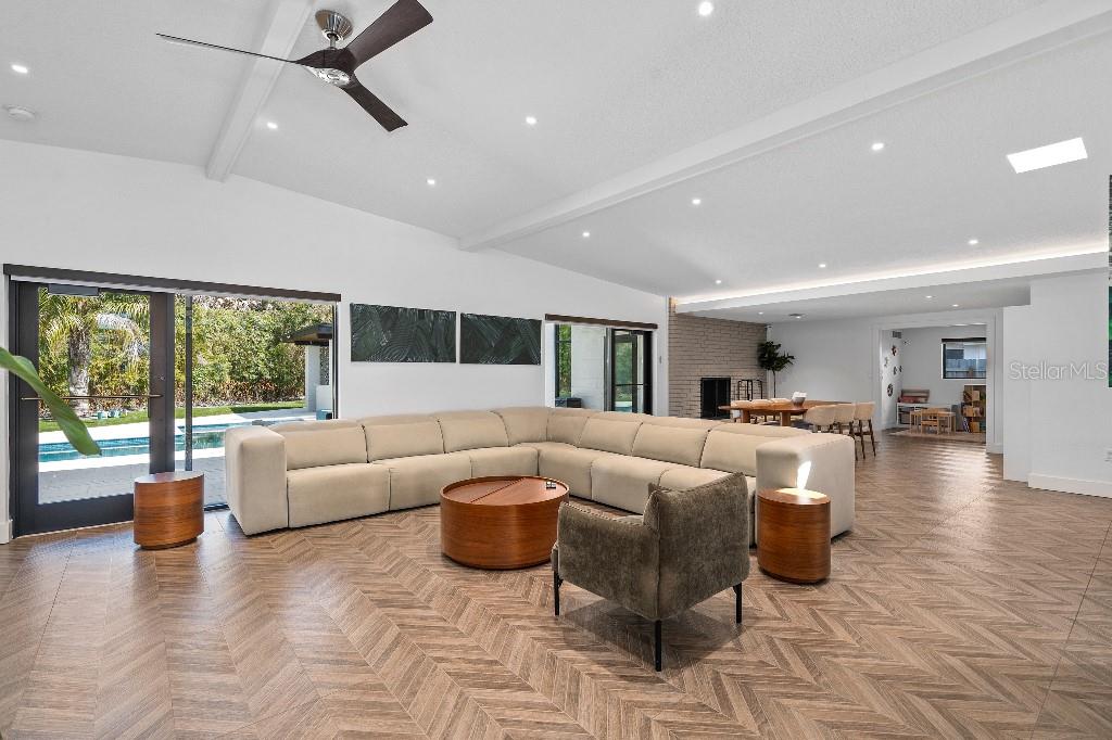 PALOMAR - Residential