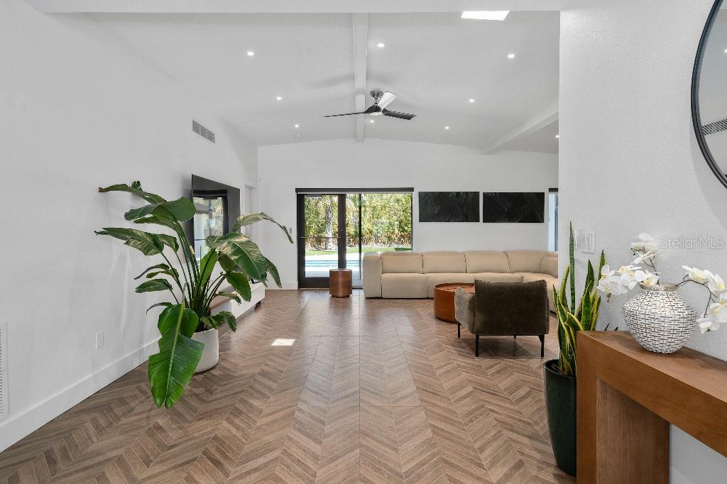 PALOMAR - Residential