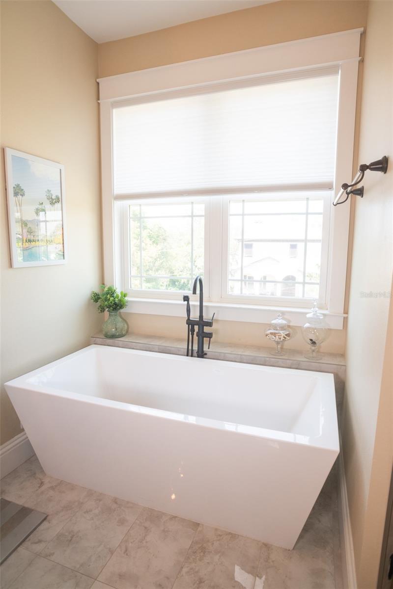 CRYSTAL BEACH HEIGHTS - Residential