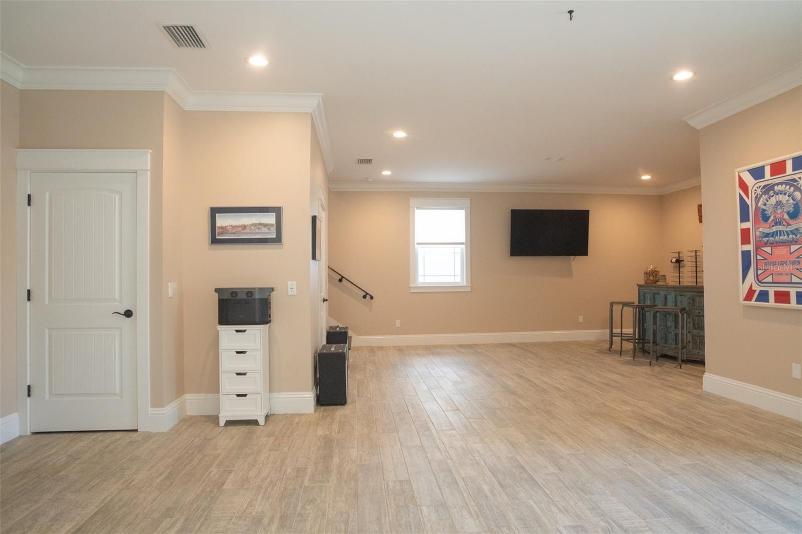 CRYSTAL BEACH HEIGHTS - Residential