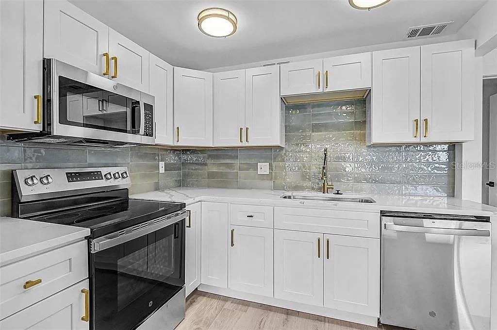 Photo of 500 Park Boulevard S #93, Venice, FL 34285 (MLS # N6143347)