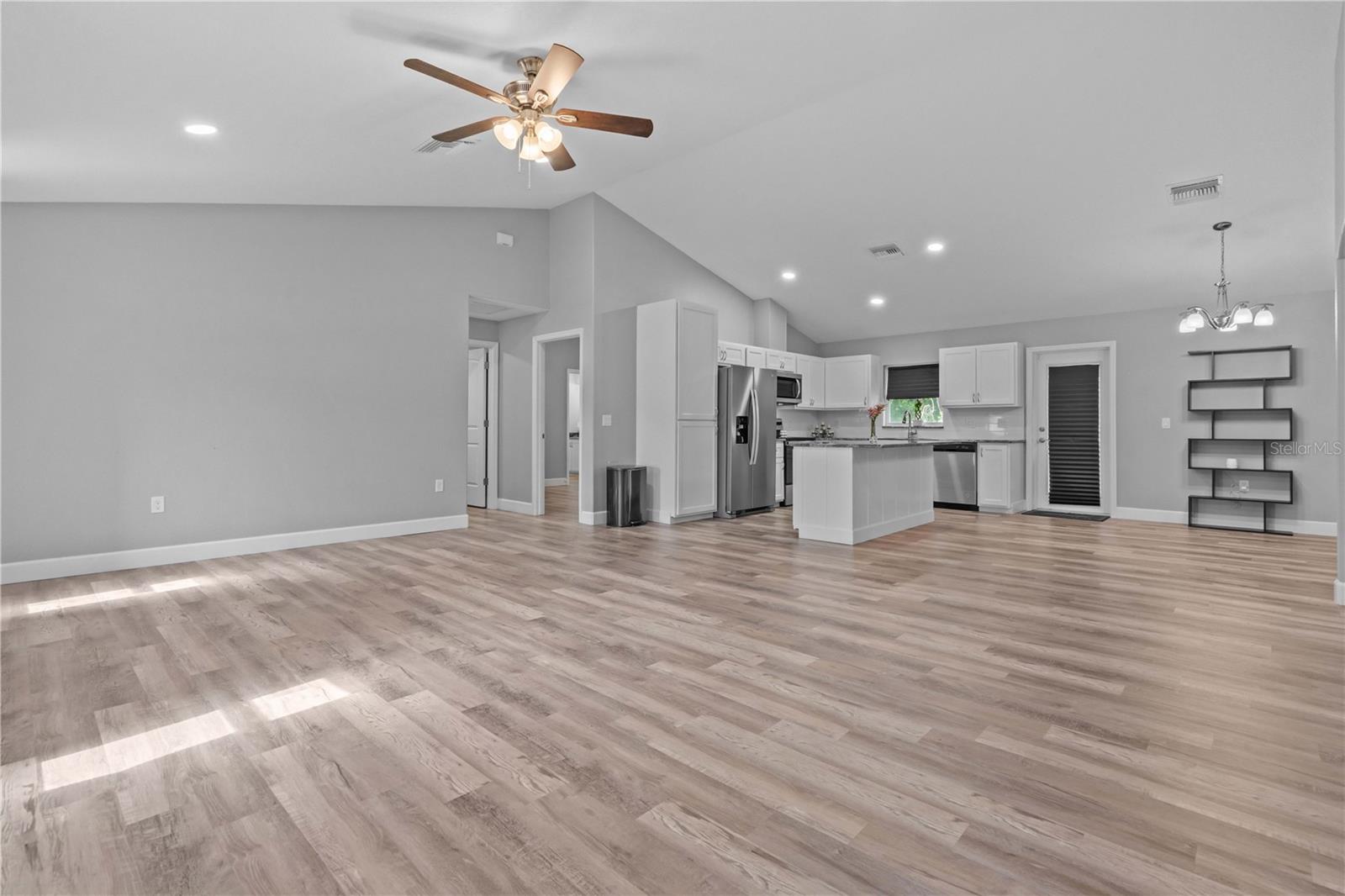 6103 FAIRWAY DRIVE