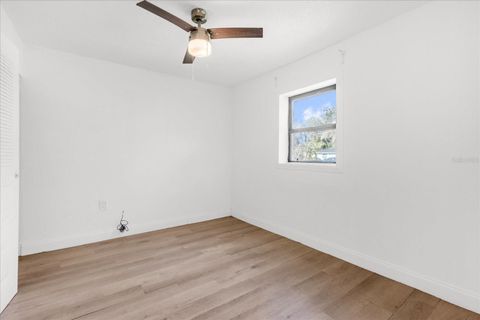 Tiny photo for 2713 Berdetta Street, Leesburg, FL 34748 (MLS # O6387281)