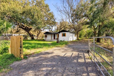 Tiny photo for 2713 Berdetta Street, Leesburg, FL 34748 (MLS # O6387281)