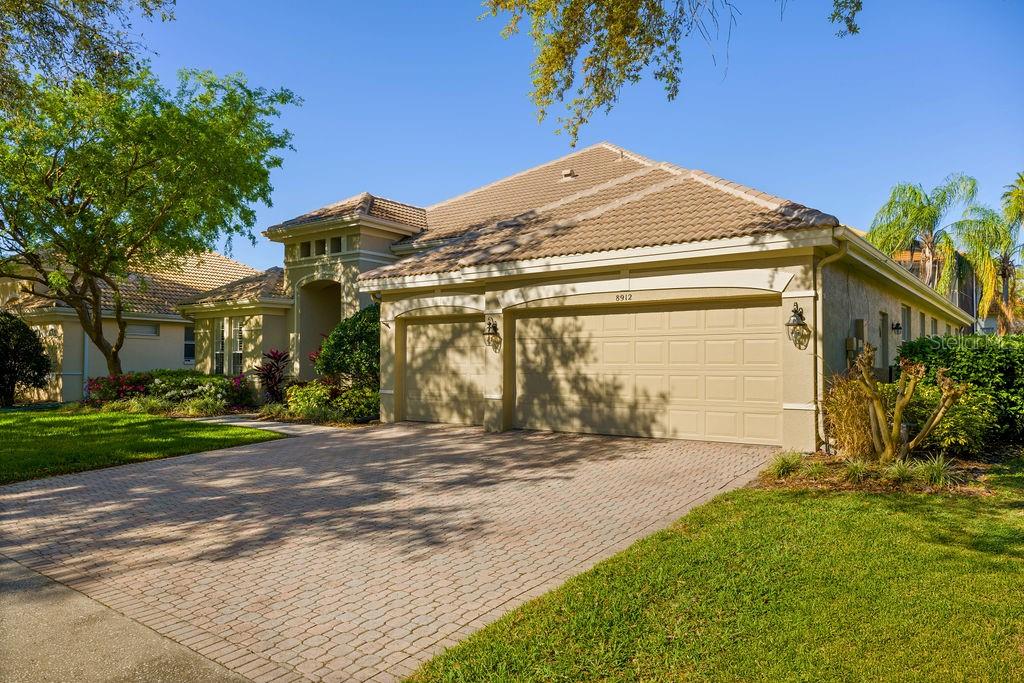 8912 HERITAGE BAY CIRCLE