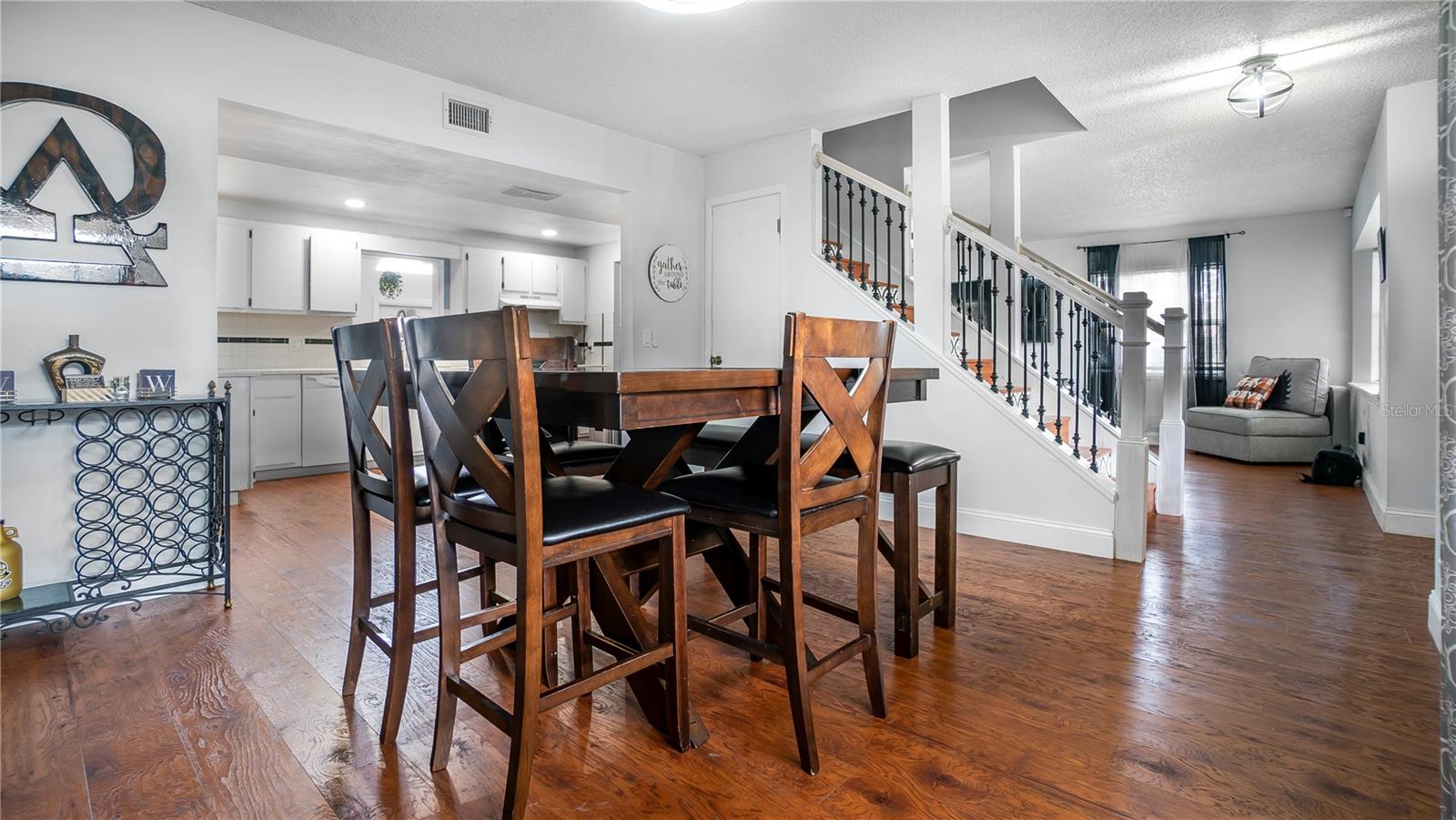 PEPPERTREE SECOND ADD - Residential Lease