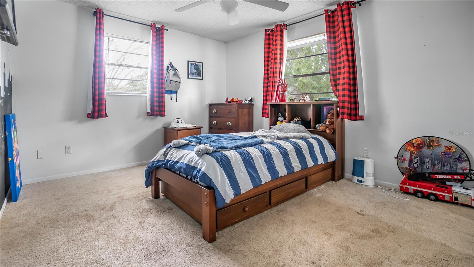 PEPPERTREE SECOND ADD - Residential Lease