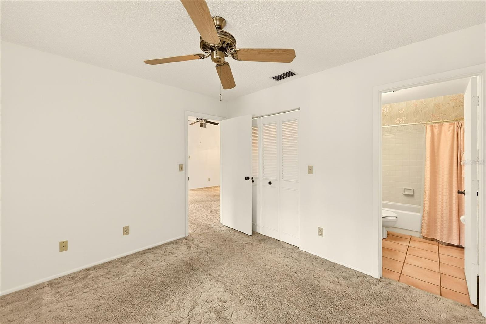 CARROLLWOOD SPRGS CLUSTER HMS - Residential