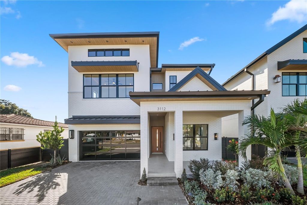 Photo of 3112 W Grace Street, Tampa, FL 33607 (MLS # TB8428865)