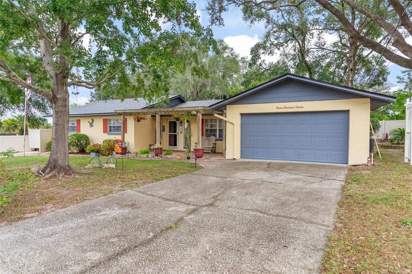 FRUITLAND PARK SHADY OAKS UNIT 03 - Residential
