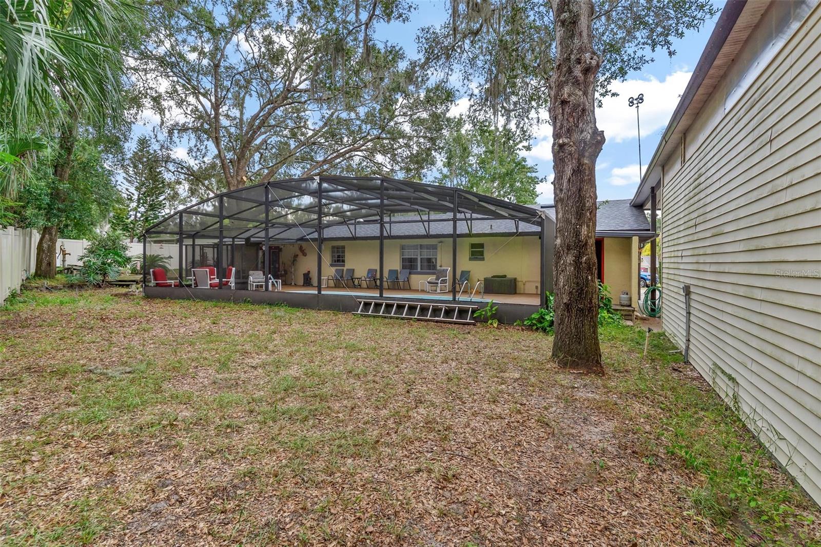 FRUITLAND PARK SHADY OAKS UNIT 03 - Residential