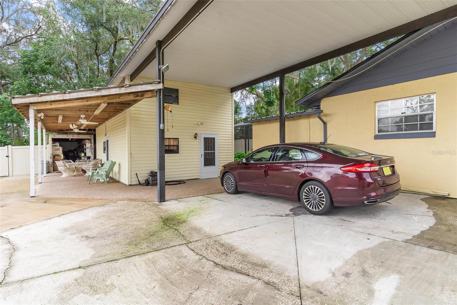 FRUITLAND PARK SHADY OAKS UNIT 03 - Residential