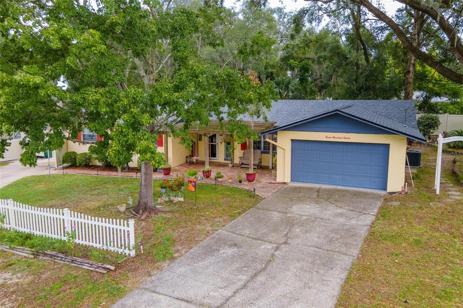 FRUITLAND PARK SHADY OAKS UNIT 03 - Residential