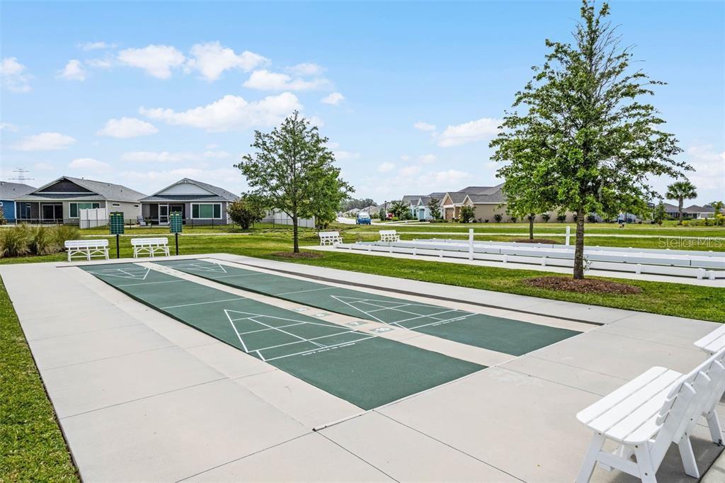 VILLAGES/SOUTHERN OAKS UN #74 - Residential Lease