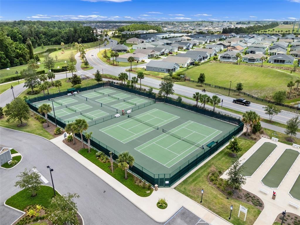 VILLAGES/SOUTHERN OAKS UN #74 - Residential Lease