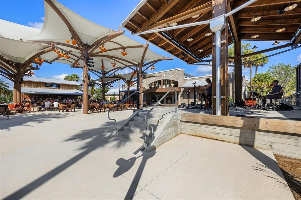 VILLAGES/SOUTHERN OAKS UN #74 - Residential Lease