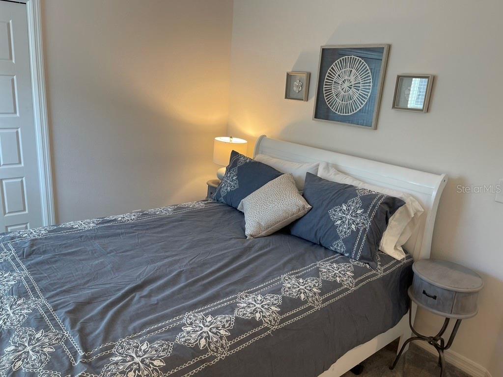 VILLAGES/SOUTHERN OAKS UN #74 - Residential Lease