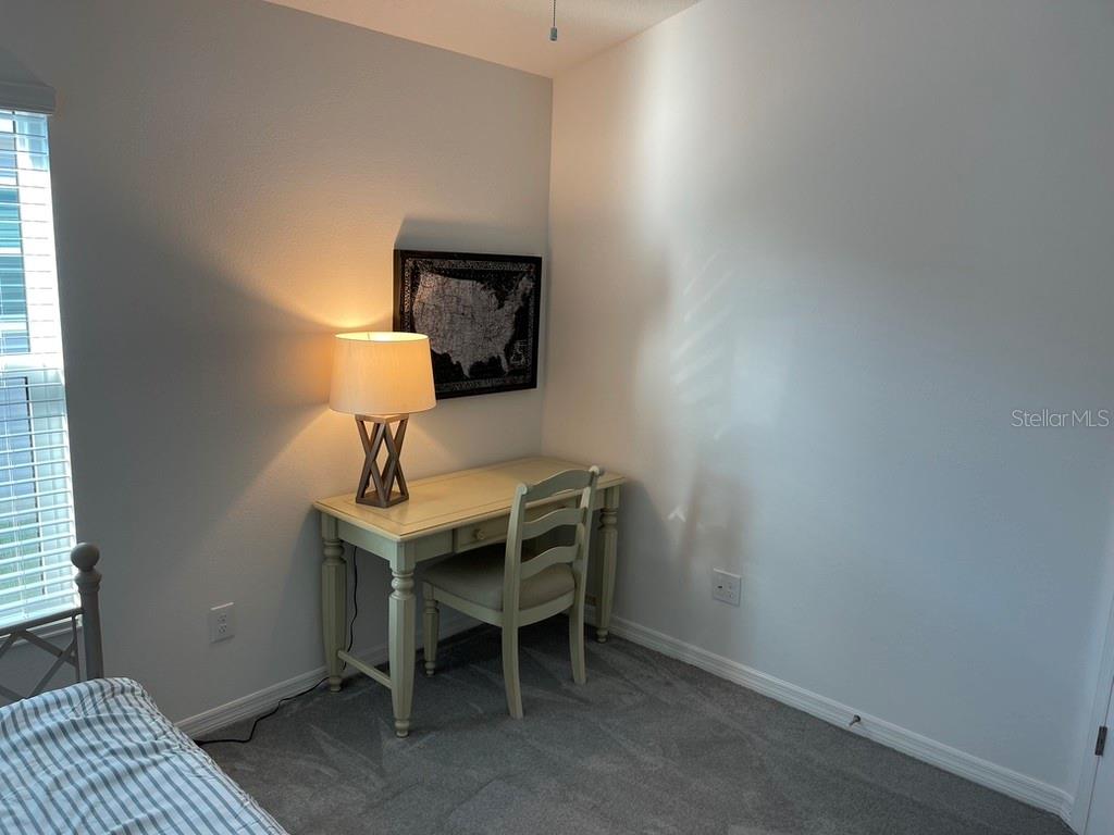 VILLAGES/SOUTHERN OAKS UN #74 - Residential Lease