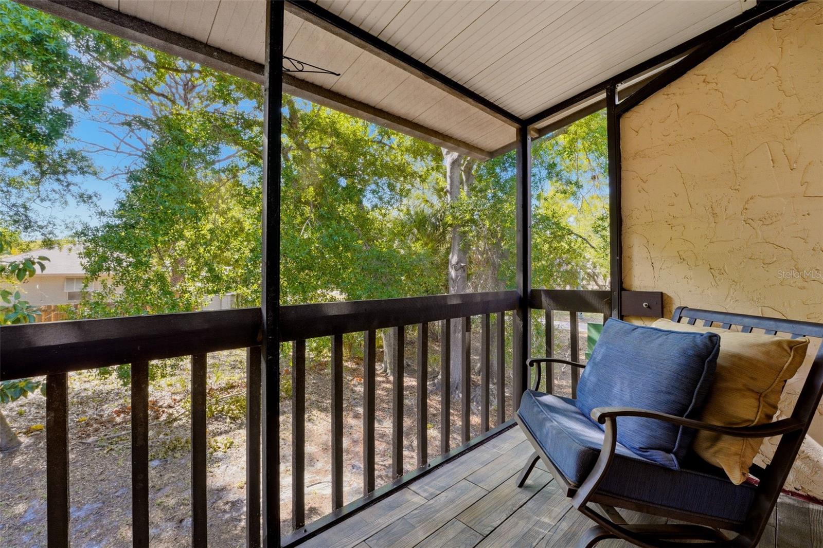 HIDDEN LAKE VILLAGE - Residential