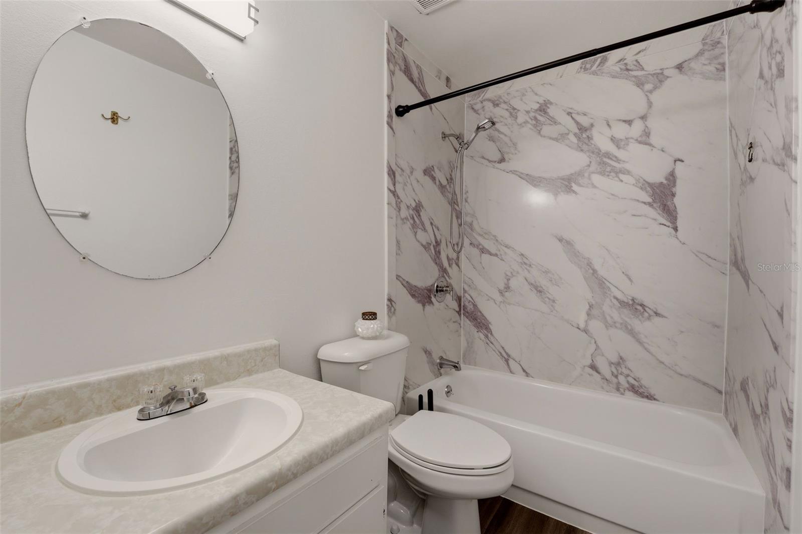 HIDDEN LAKE VILLAGE - Residential