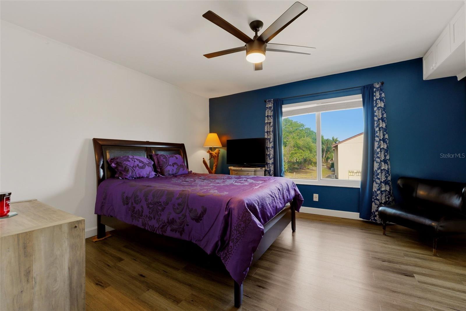 HIDDEN LAKE VILLAGE - Residential