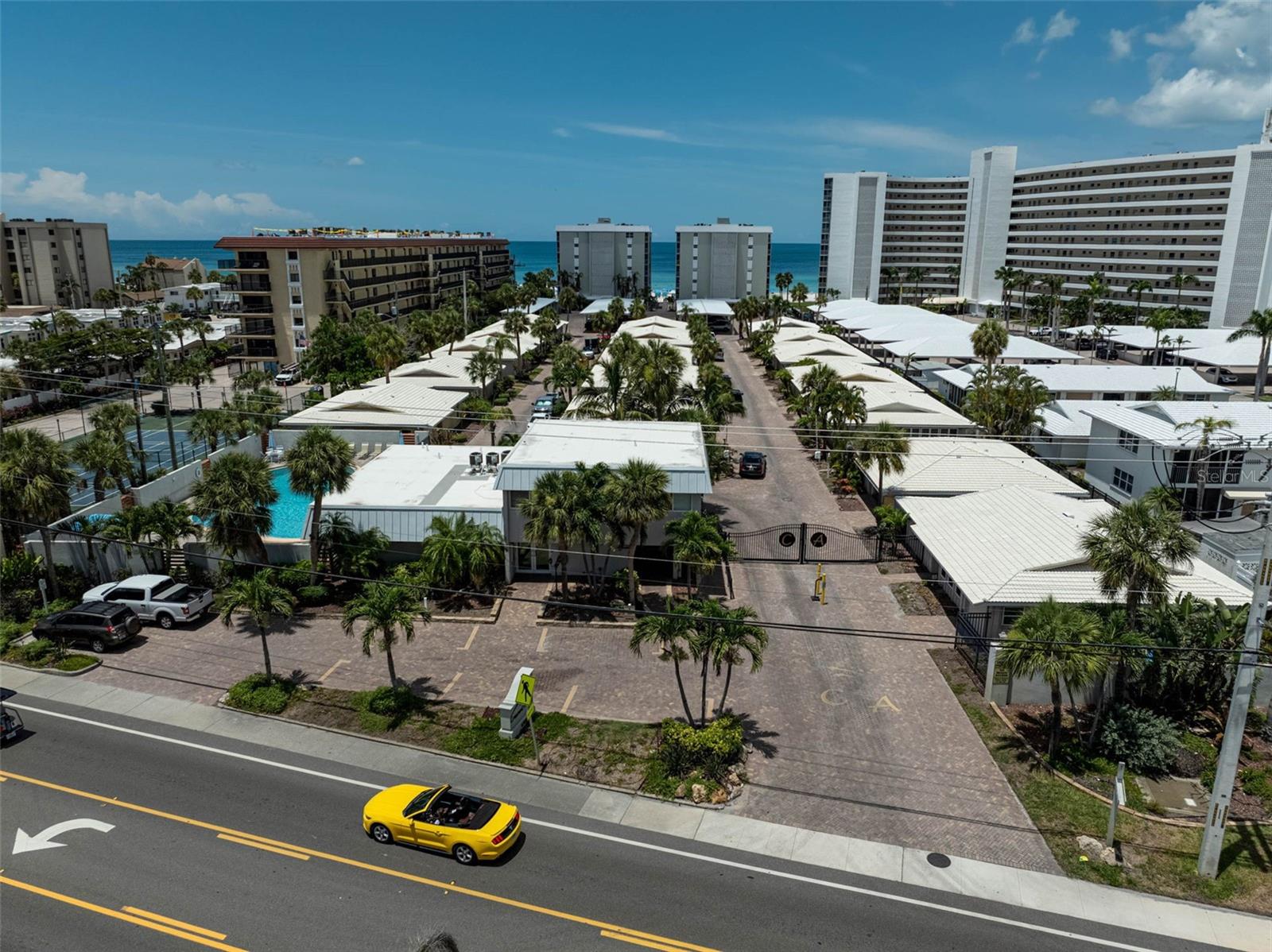 CRESCENT ARMS - Residential