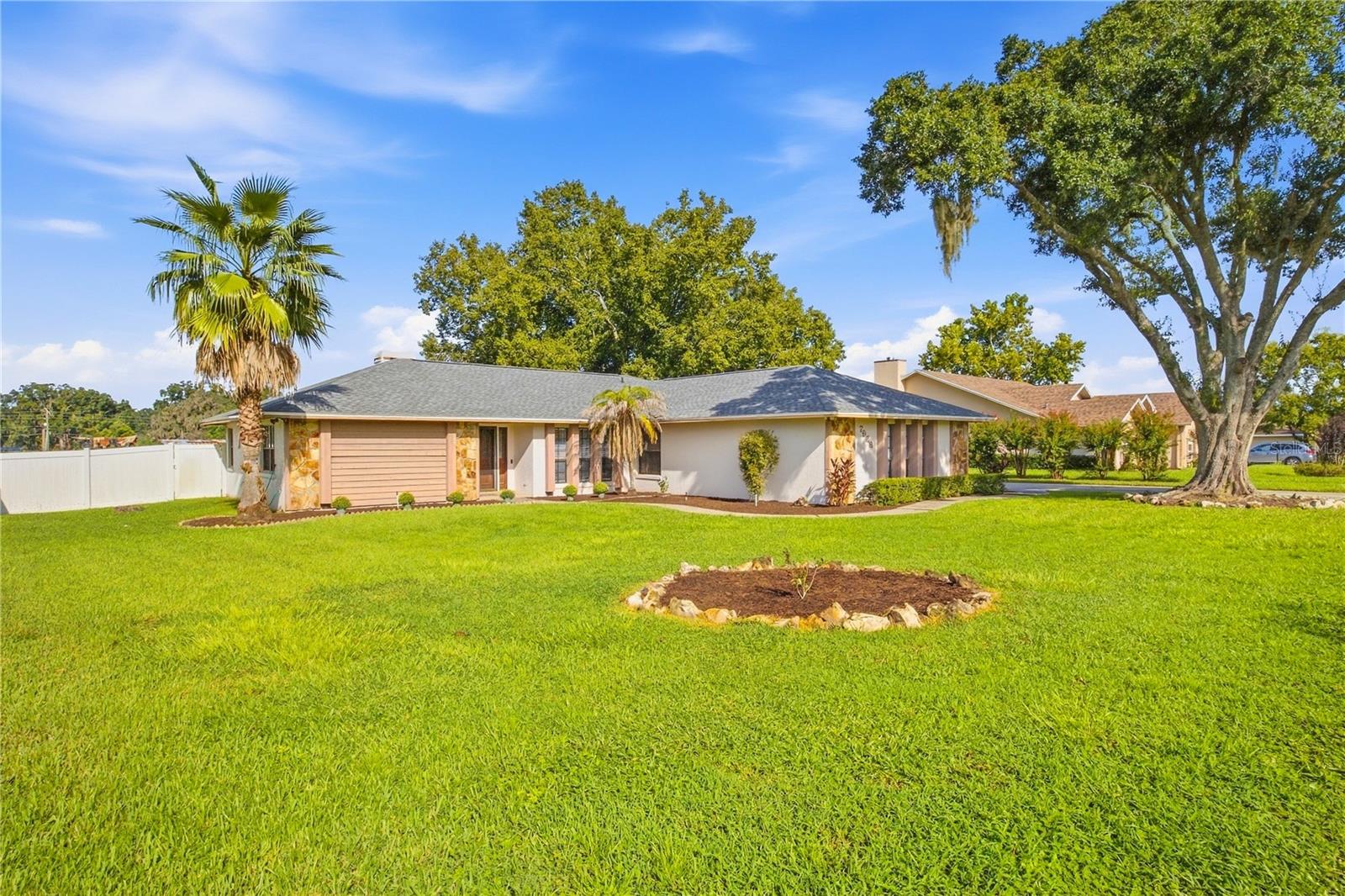 7926 W RIDGE POINTE DRIVE