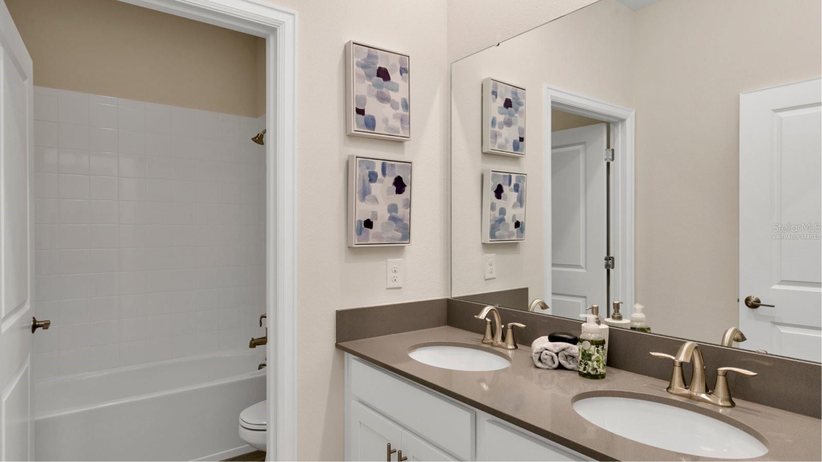 WELLNESS WAY 50S - Residential