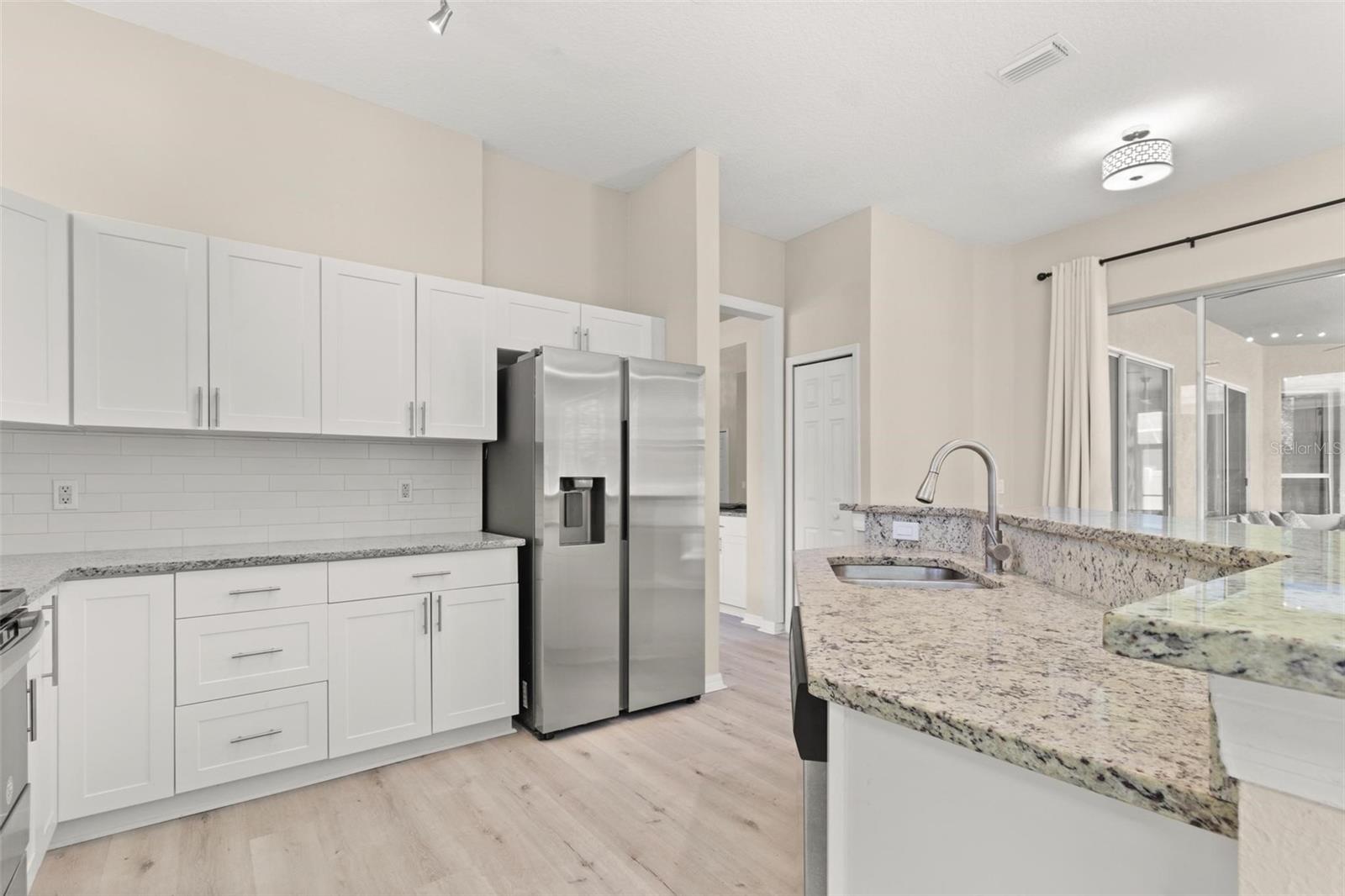 BLOOMINGDALE VILLAGE PH I SUB - Residential