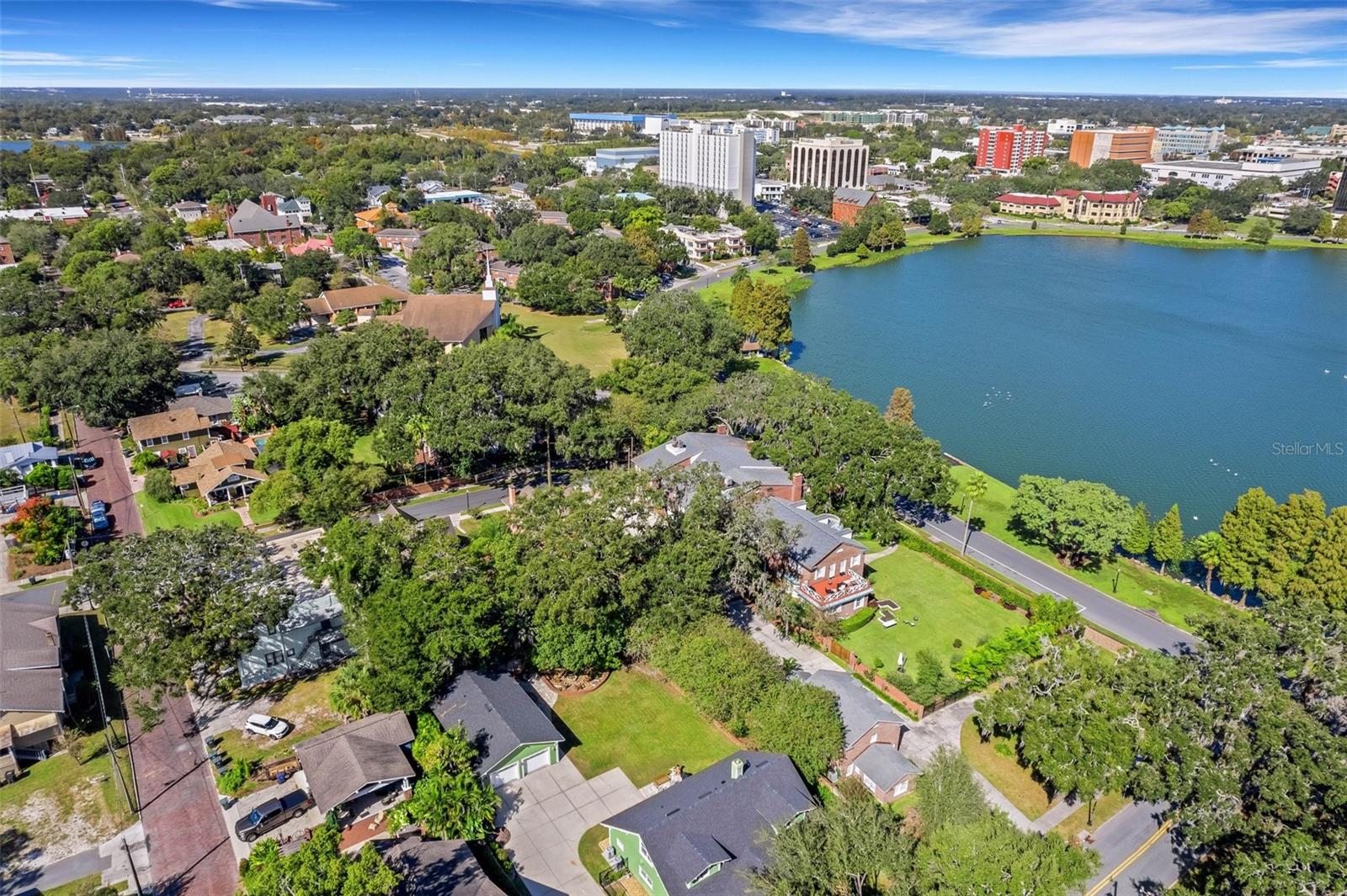 DIXIELAND REV - Residential