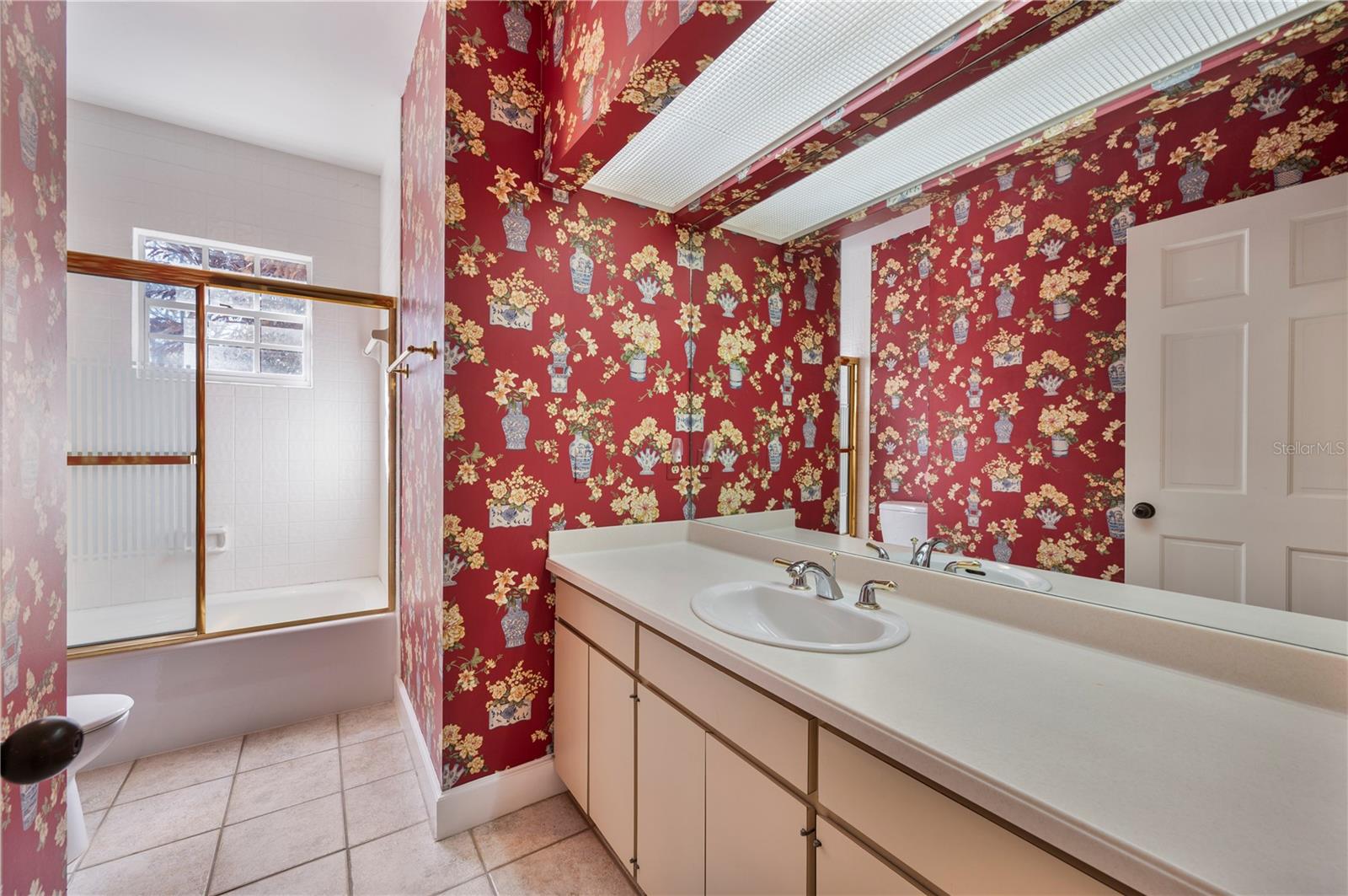 DIXIELAND REV - Residential